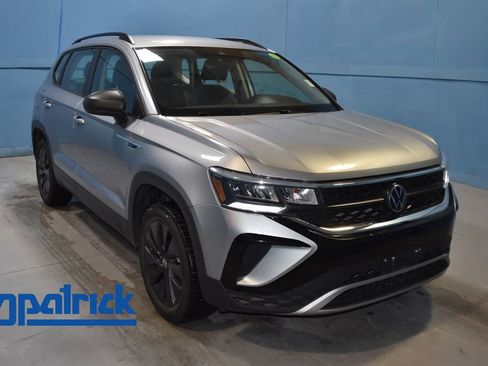 Used 2024 Volkswagen Taos S image 1