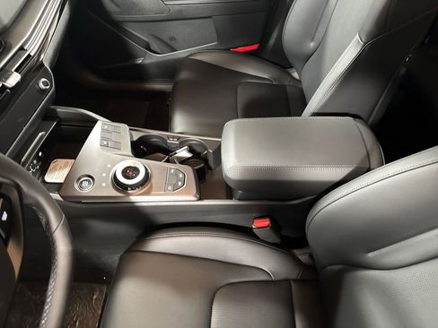 New 2026 Kia Sportage EX image 27