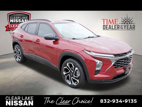 Used 2024 Chevrolet Trax RS w/ Driver Confidence Package FWD image 9