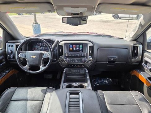 Used 2017 Chevrolet Silverado 1500 High Country AWD/4WD image 19