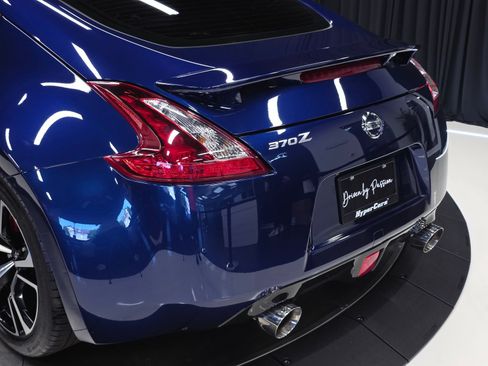 Used 2020 Nissan 370Z NISMO RWD image 50