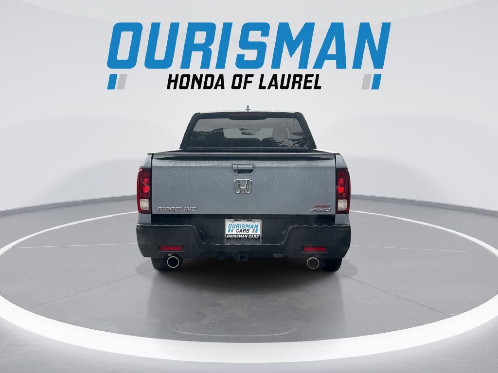 Used 2023 Honda Ridgeline Sport image 7
