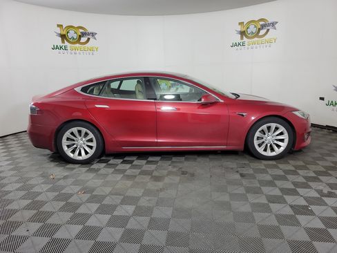 Used 2017 Tesla Model S 90D image 4