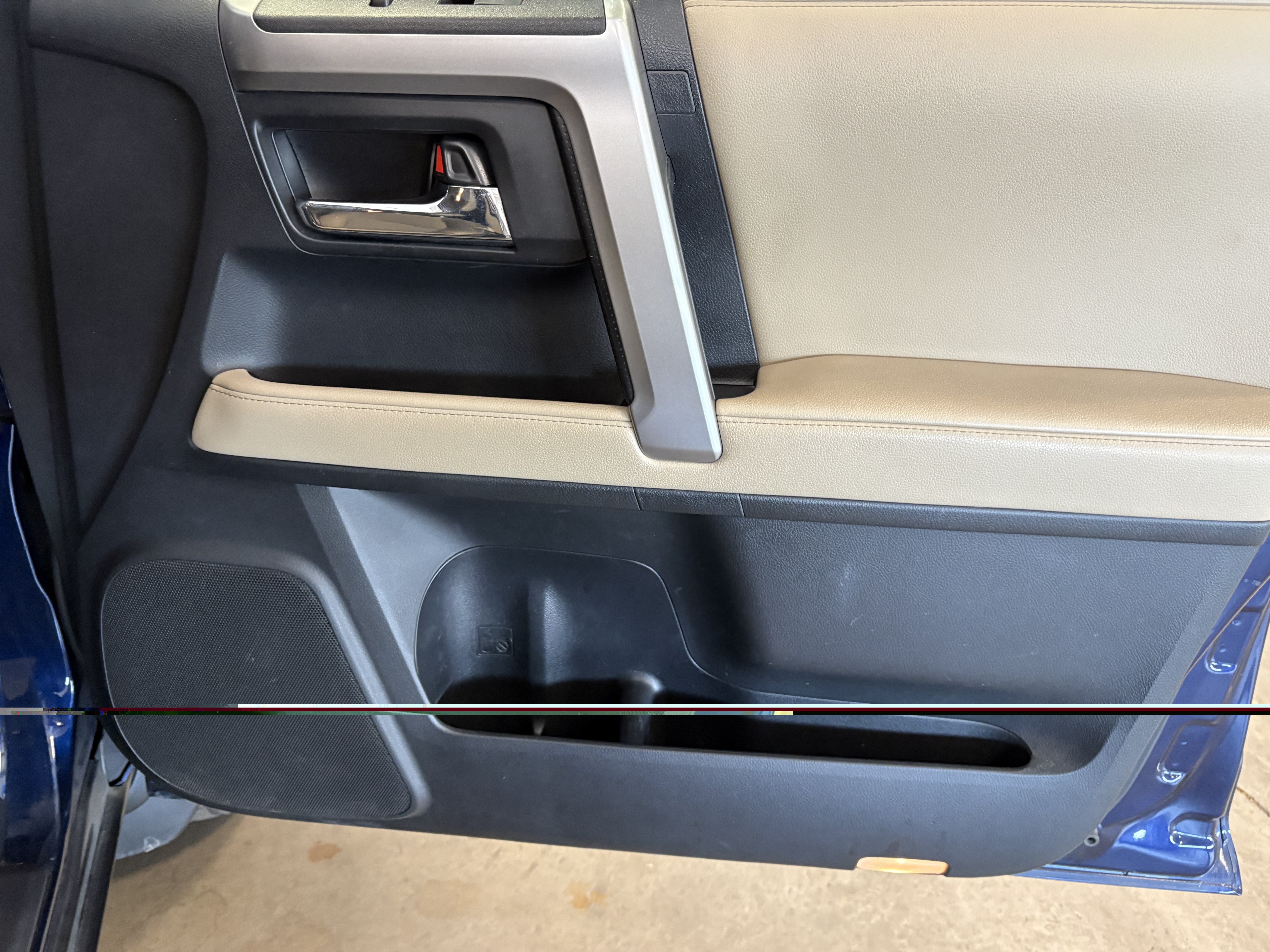 Certified 2020 Toyota 4Runner SR5 AWD/4WD image 38