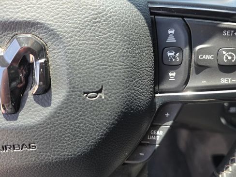 Used 2022 RAM 1500 Limited AWD/4WD image 15