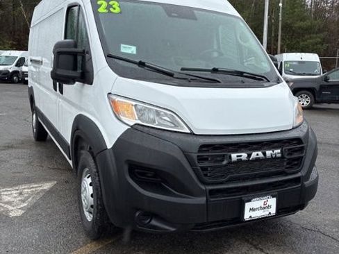 Used 2023 RAM ProMaster 2500 FWD image 1