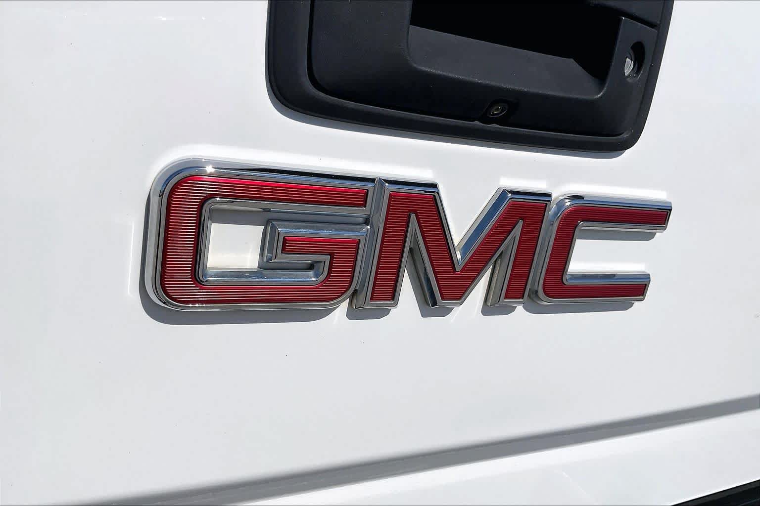 Used 2018 GMC Sierra 1500 SLT AWD/4WD image 29
