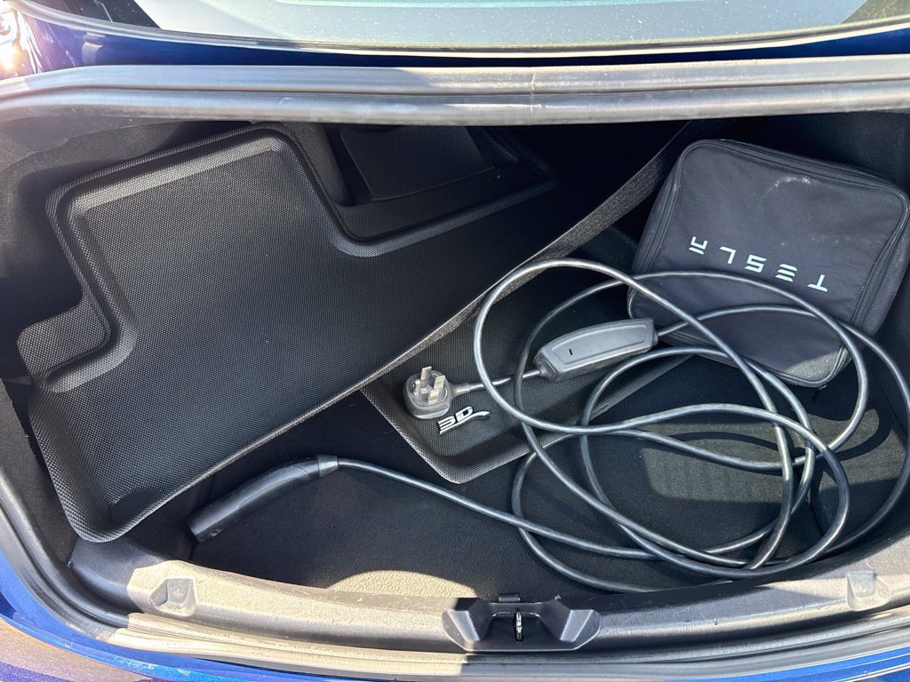 Used 2018 Tesla Model 3 Long Range RWD image 20