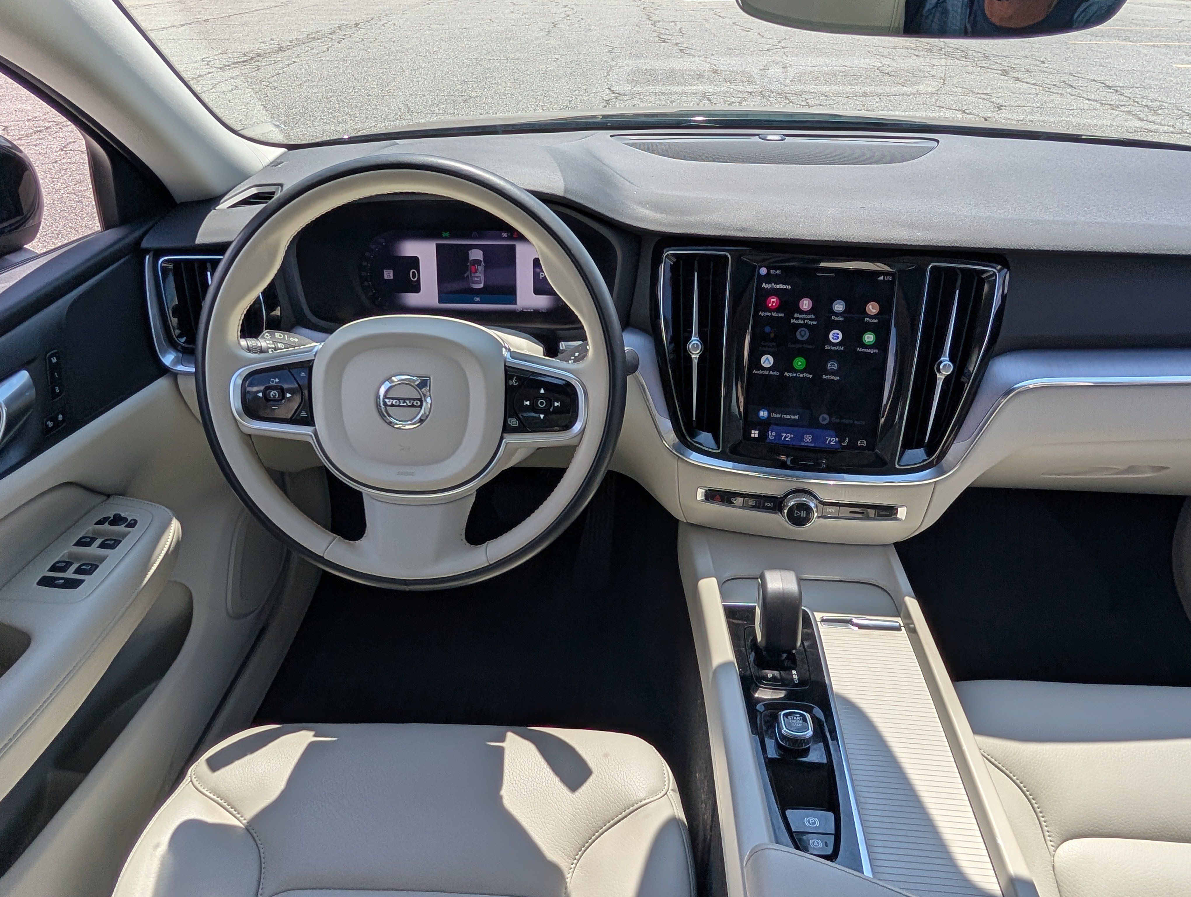 Used 2024 Volvo S60 B5 Core w/ Climate Package FWD image 17