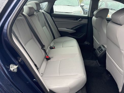 Used 2018 Honda Accord EX-L image 11