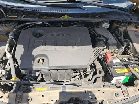 Used 2012 Toyota Corolla LE image 14