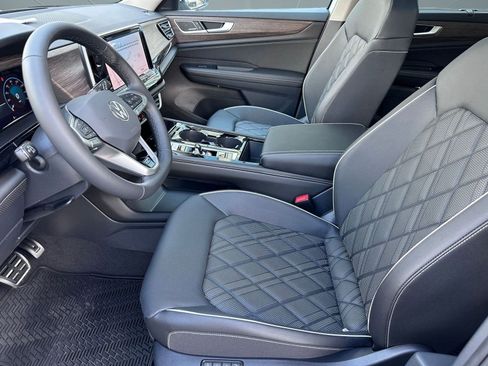 New 2026 Volkswagen Atlas SEL Premium R-Line AWD/4WD image 4