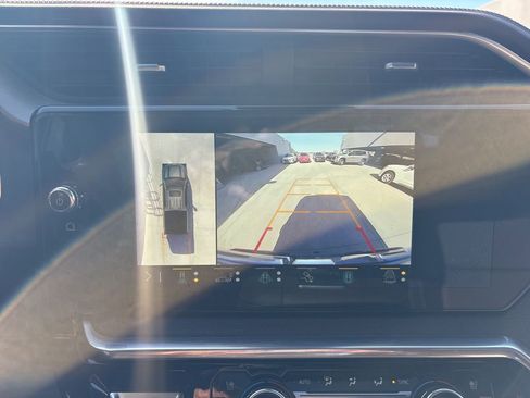 Used 2022 GMC Sierra 1500 Denali w/ Denali Reserve Package image 25