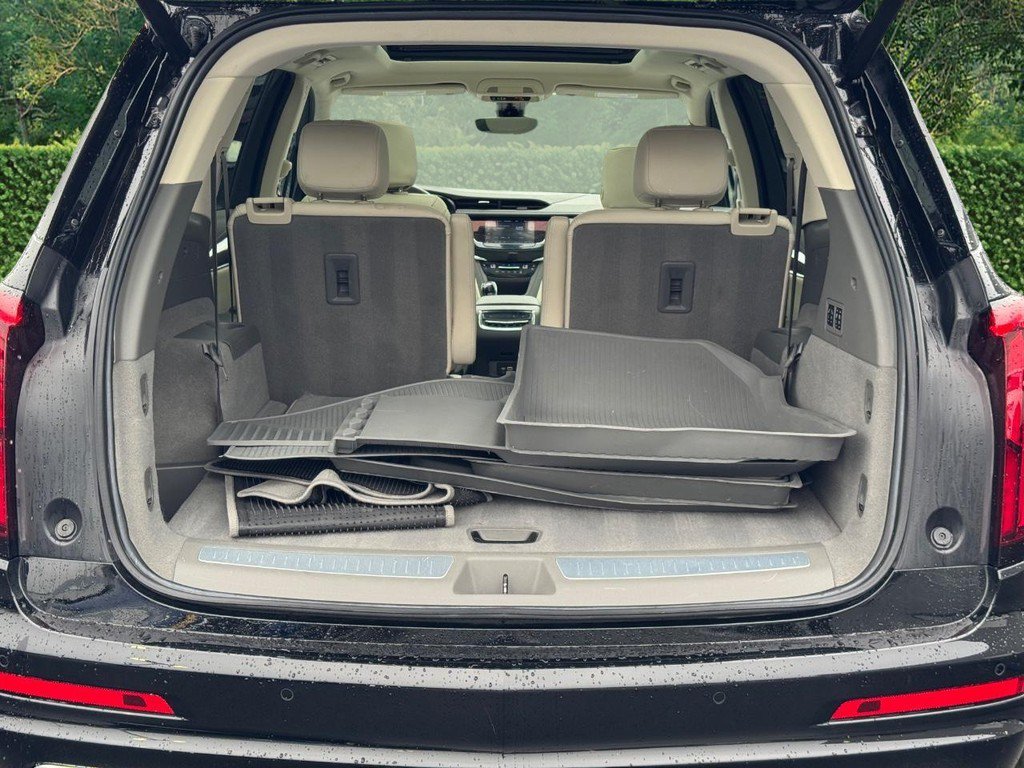 Used 2021 Cadillac XT6 Premium Luxury AWD/4WD image 5