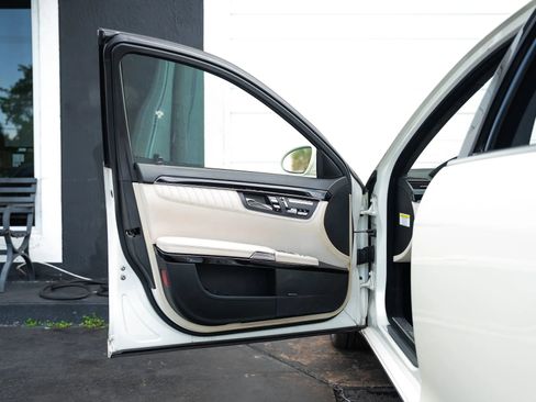 Used 2007 Mercedes-Benz S 600 image 39