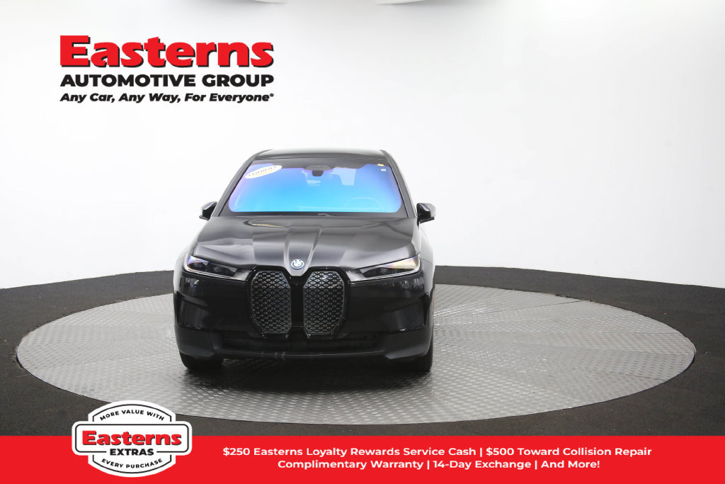 Used 2024 BMW iX xDrive50 AWD/4WD image 53