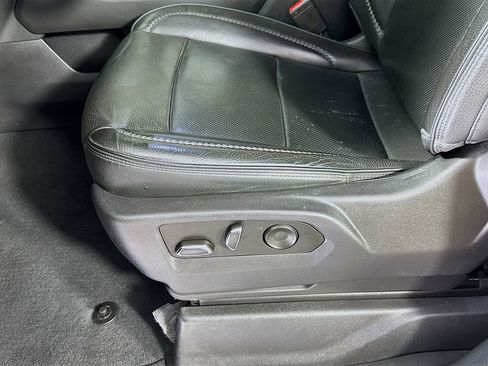 Used 2022 GMC Sierra 1500 Denali w/ Denali Reserve Package image 22