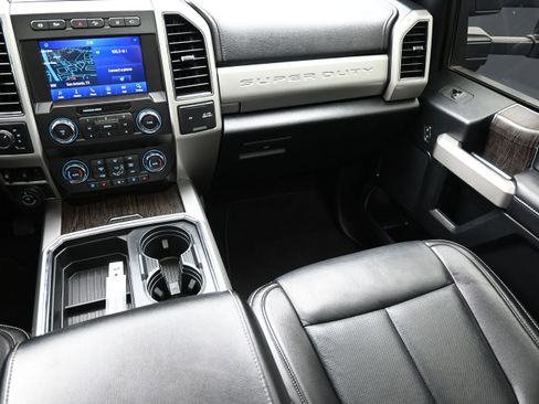 Used 2021 Ford F250 Lariat AWD/4WD image 39