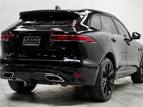 Used 2021 Jaguar F-PACE R-Dynamic S image 14