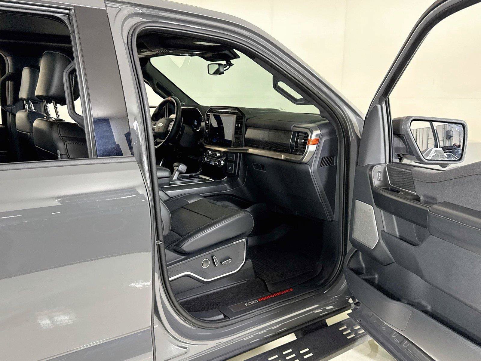 Used 2021 Ford F150 Raptor w/ Equipment Group 801A High AWD/4WD image 32