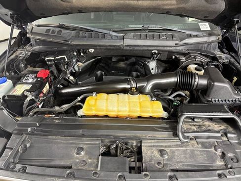 Used 2018 Ford F150 Platinum w/ Equipment Group 701A Luxury image 47