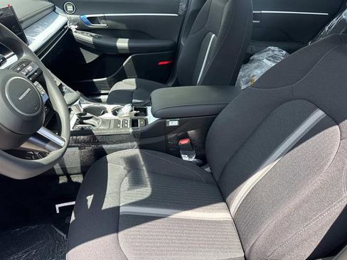 New 2026 Hyundai Sonata SE FWD image 18