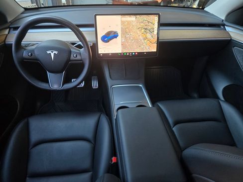 Used 2023 Tesla Model Y Performance AWD/4WD image 14