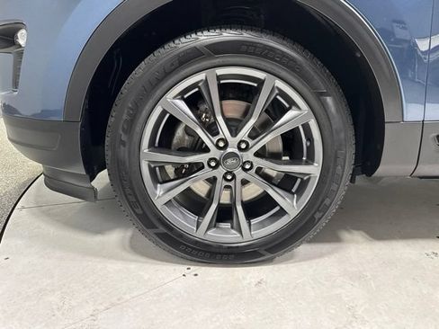 Used 2019 Ford Explorer XLT w/ Equipment Group 202A AWD/4WD image 9