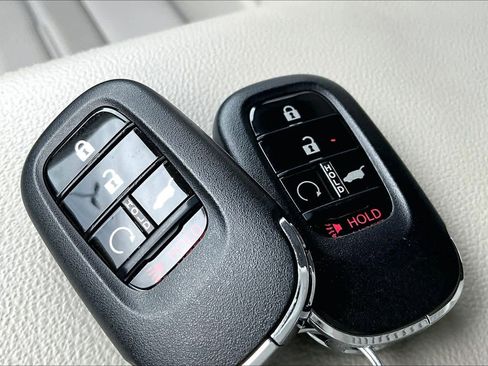 Used 2023 Honda CR-V EX-L image 14