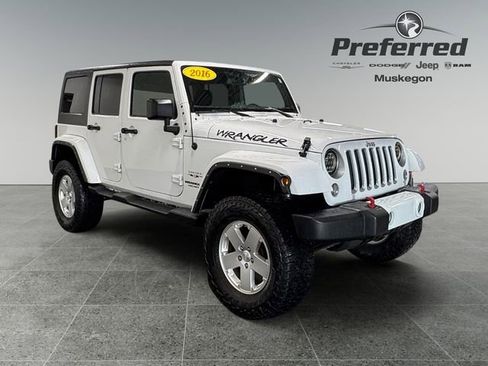 Used 2016 Jeep Wrangler Unlimited Sahara w/ Dual Top Group AWD/4WD image 1