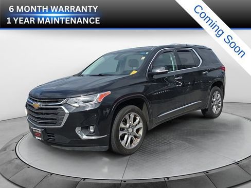 Used 2019 Chevrolet Traverse Premier FWD image 1