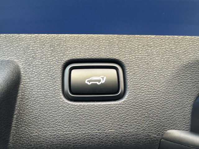 Used 2026 Kia Sportage SX FWD image 22