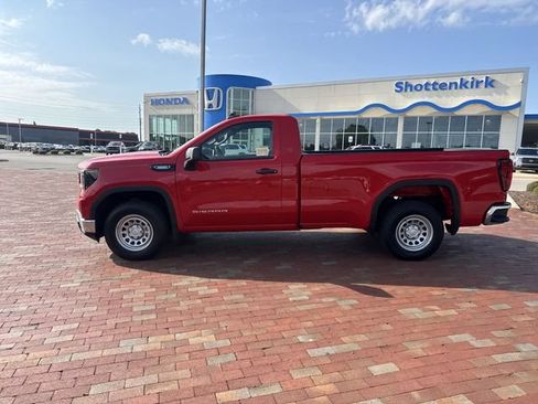 Used 2025 GMC Sierra 1500 Pro w/ Convenience Package RWD image 3