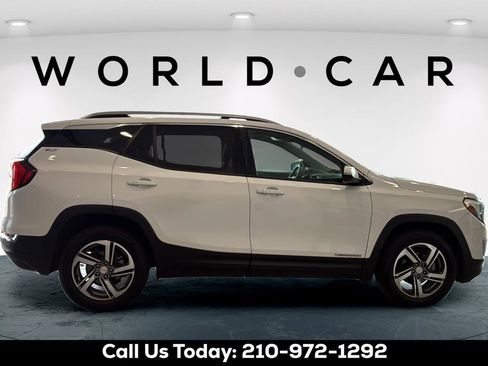 Used 2019 GMC Terrain SLT AWD/4WD image 15