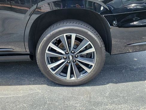 Certified 2022 Cadillac Escalade Sport w/ Touring Package RWD image 24