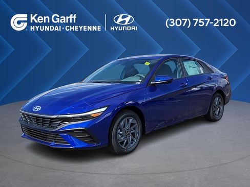 New 2026 Hyundai Elantra Hybrid FWD image 1