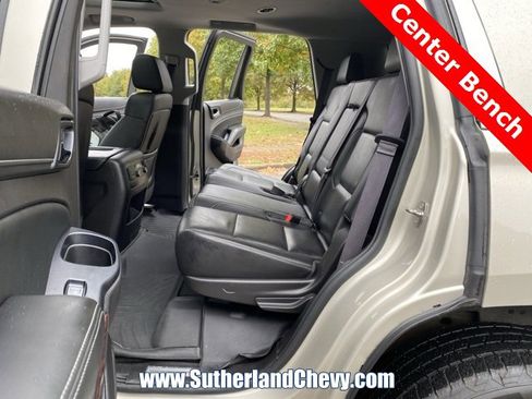 Used 2015 GMC Yukon SLT image 35