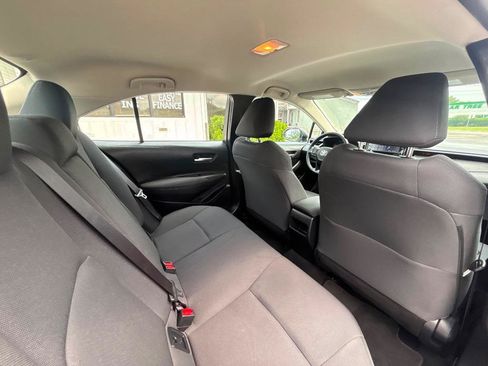 Used 2021 Toyota Corolla LE w/ Carpet Mat Package (TMS) FWD image 33