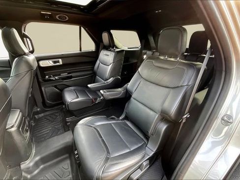 Used 2022 Ford Explorer ST w/ Equipment Group 401A image 16