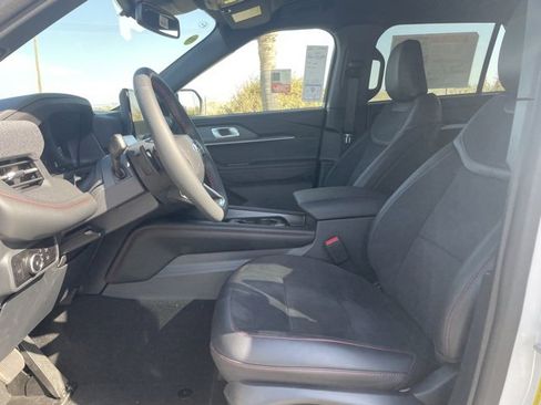New 2025 Ford Explorer ST image 21
