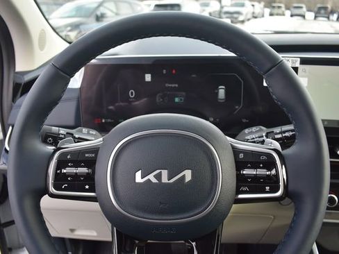 New 2026 Kia Carnival SX Prestige image 36