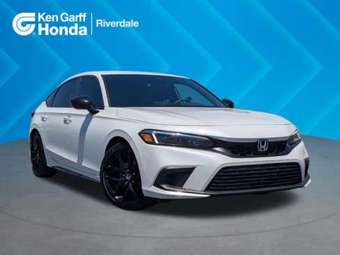 Used 2024 Honda Civic Sport image 1