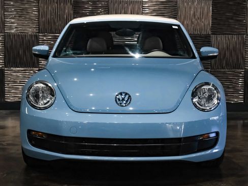 Used 2014 Volkswagen Beetle 1.8T FWD image 7