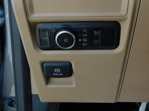 Used 2023 Ford F150 XLT AWD/4WD image 20