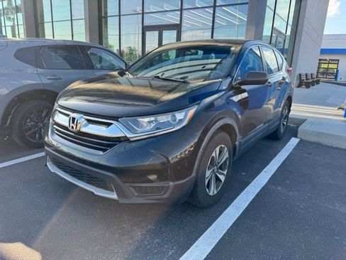 Used 2017 Honda CR-V LX image 4
