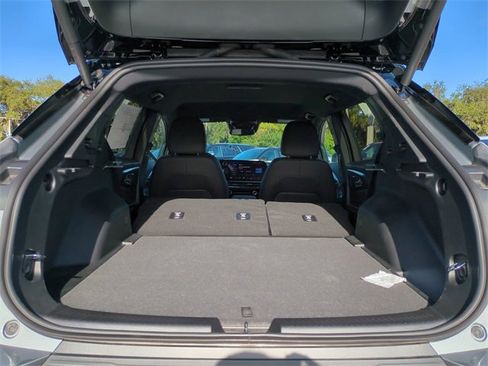 New 2026 Chevrolet Equinox EV LT image 13