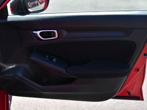 Used 2024 Honda Civic Sport image 39