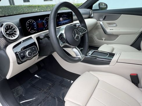 Certified 2025 Mercedes-Benz CLA 250 image 17