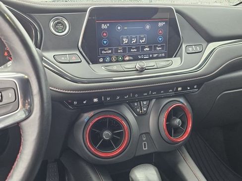 Used 2022 Chevrolet Blazer RS w/ Enhanced Convenience Package image 10