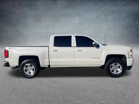 Used 2017 Chevrolet Silverado 1500 LT w/ All Star Edition image 4